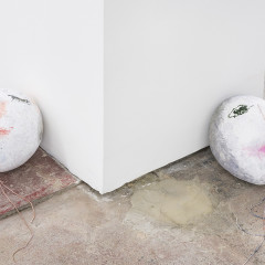Megan Rooney’s “Animals on the bed” at Seventeen, London